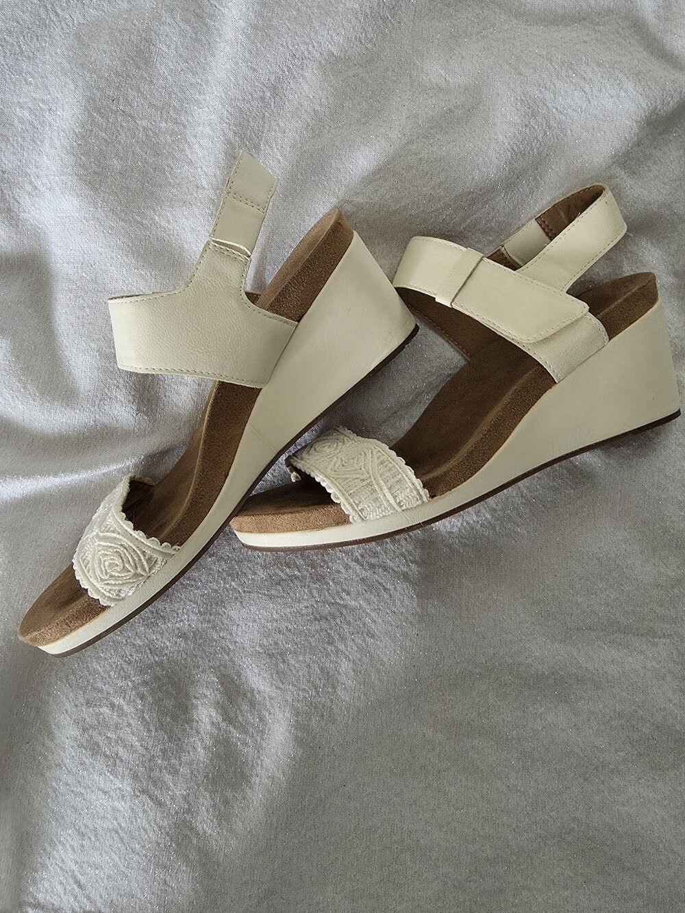 Lucky Brand "Kollia" Boho Embroiderd macrame wedge sandals 7